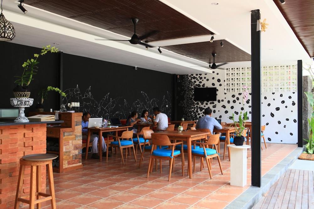 Freddies Villas Ubud Bali Sukawati Exterior foto